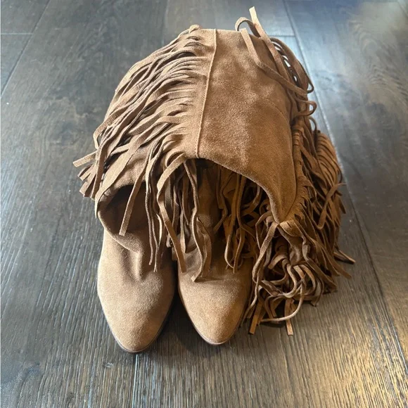 Kenneth Cole New York - Suede Fringe Tan Boots - Picture 2 of 5